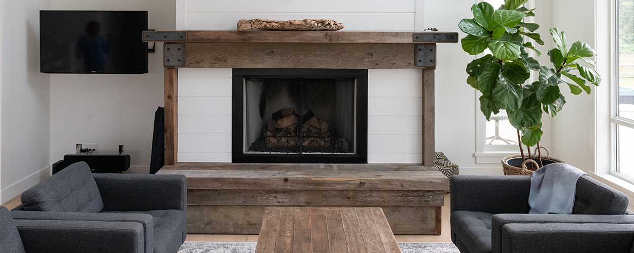 Modern farmhouse living room