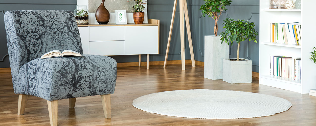 Living room with round area rug